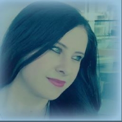Elif Özcan